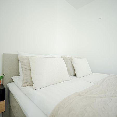 Hostit Arctic Apartments Rovaniemi Esterno foto